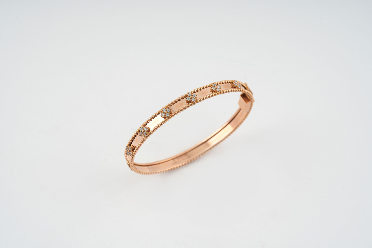 Vancliffe's rose gold feather bangle بنگل ونکلیف تو پر رزگلد