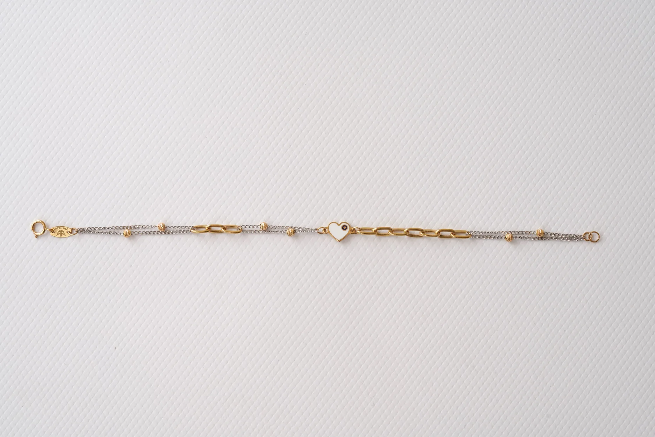 دستبند آیسل قلب سفید