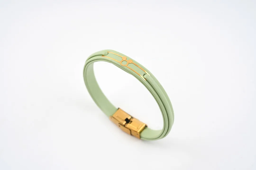 دستبند چرم 5