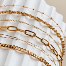 انواع زنجیر طلا و راهنمای انتخاب مدل مناسب استایل شما