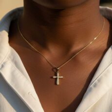 پلاک صلیب بزرگ