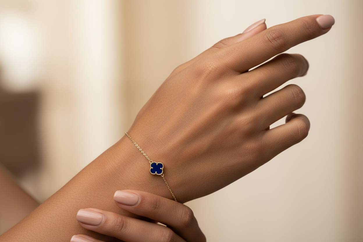 دستبند ونکلیف سورمه ای