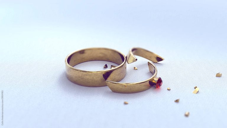 طلای شکسته چیست؟ راهنمای کامل ریسک و مزیت خرید طلای شکسته